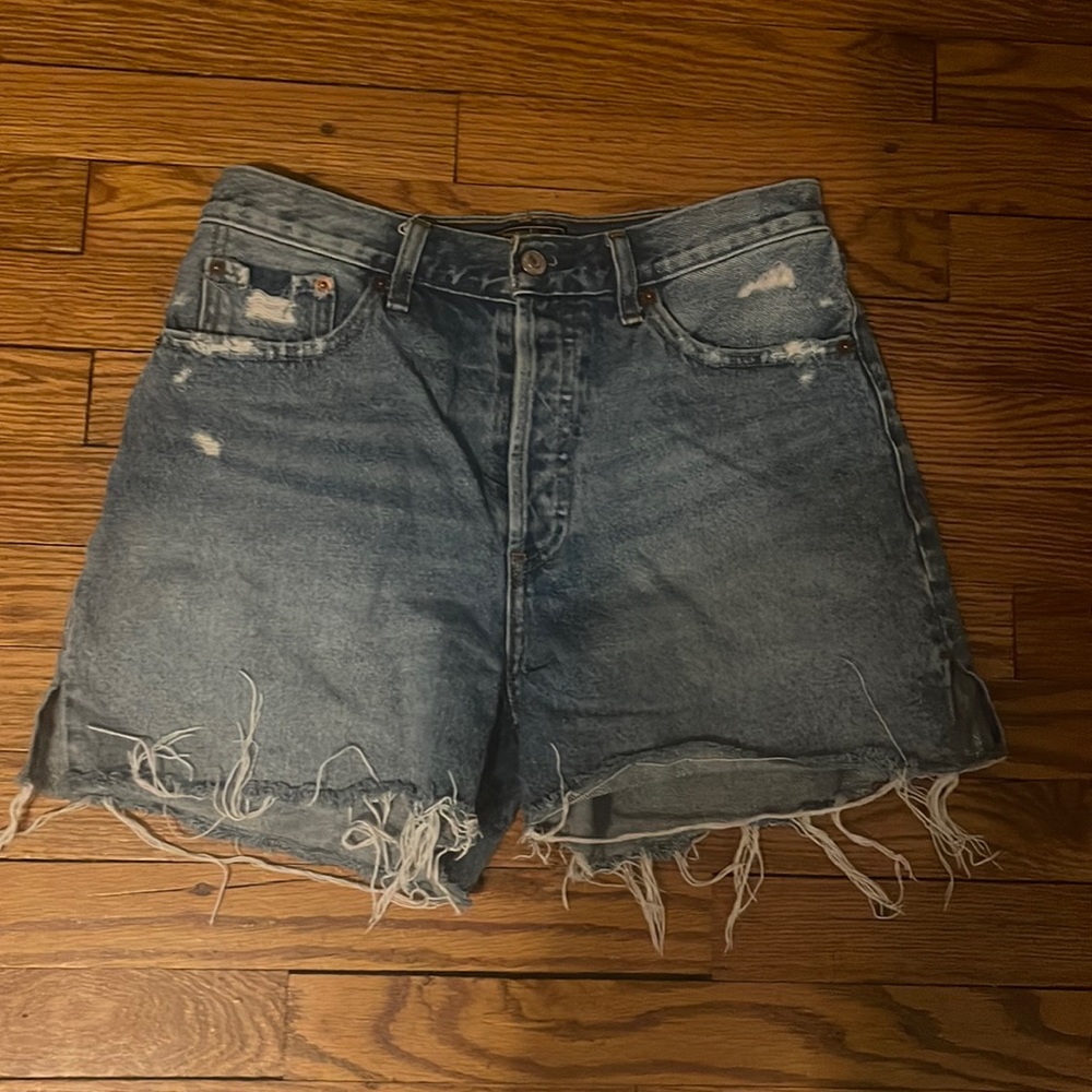 Abercrombie & Fitch distressed shorts